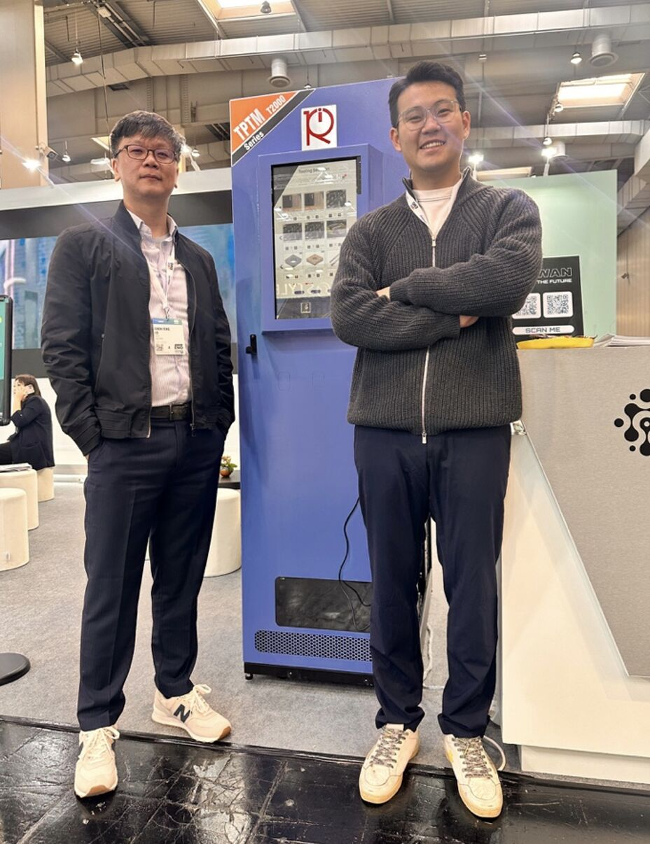 1765428399777901.png 1765428399777901.png