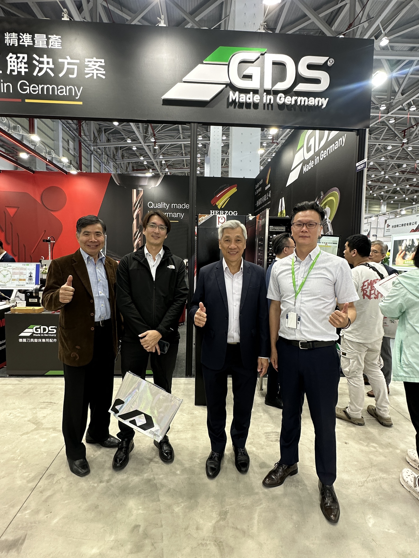 1775201322327809.jpg 1775201322327809.jpg