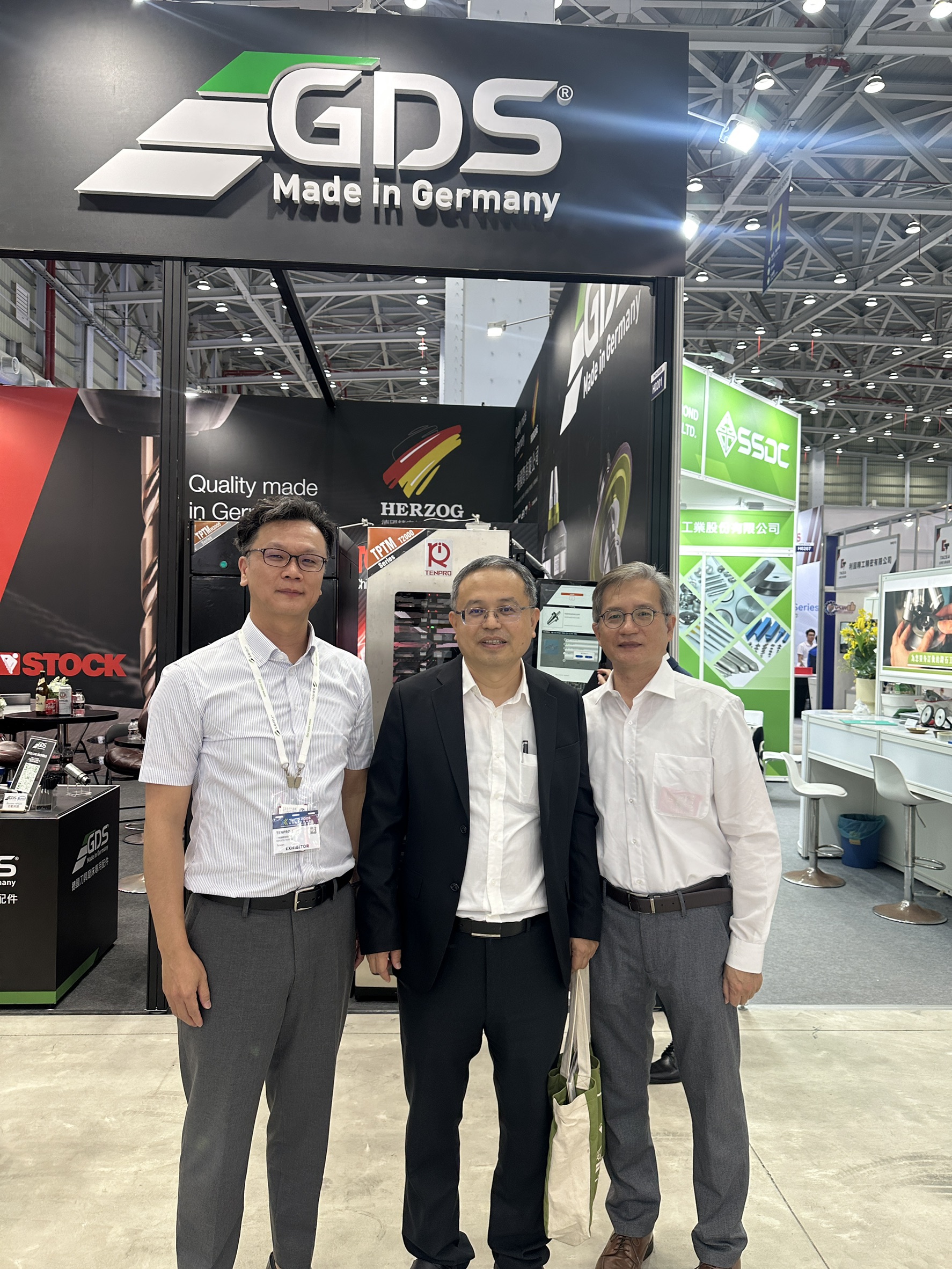 1775201328710946.jpg 1775201328710946.jpg